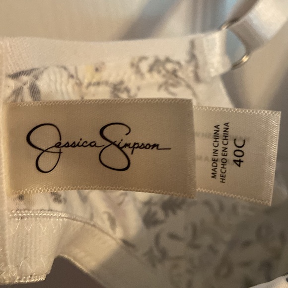 Jessica Simpson bras two for $20 - Picture 9 of 9